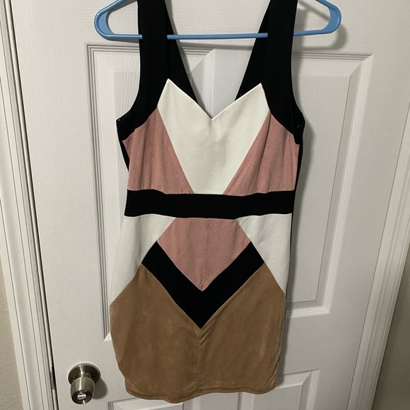 Privy mini dress - Picture 2 of 6